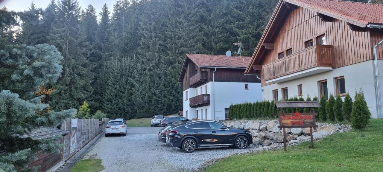 Pension Pek Kubova Huť Exterior foto